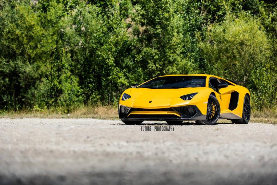  Lamborghini Aventador LP750-4 Superveloce 2015 года  (фото 29 из 49)